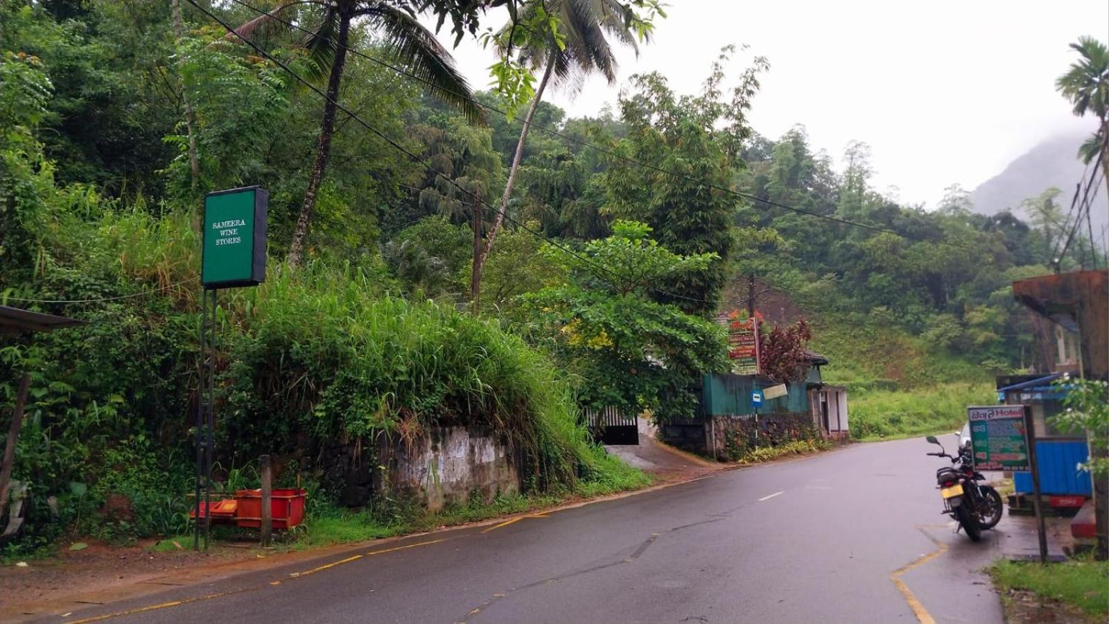 Salmanel Resort Ratnapura Exterior foto