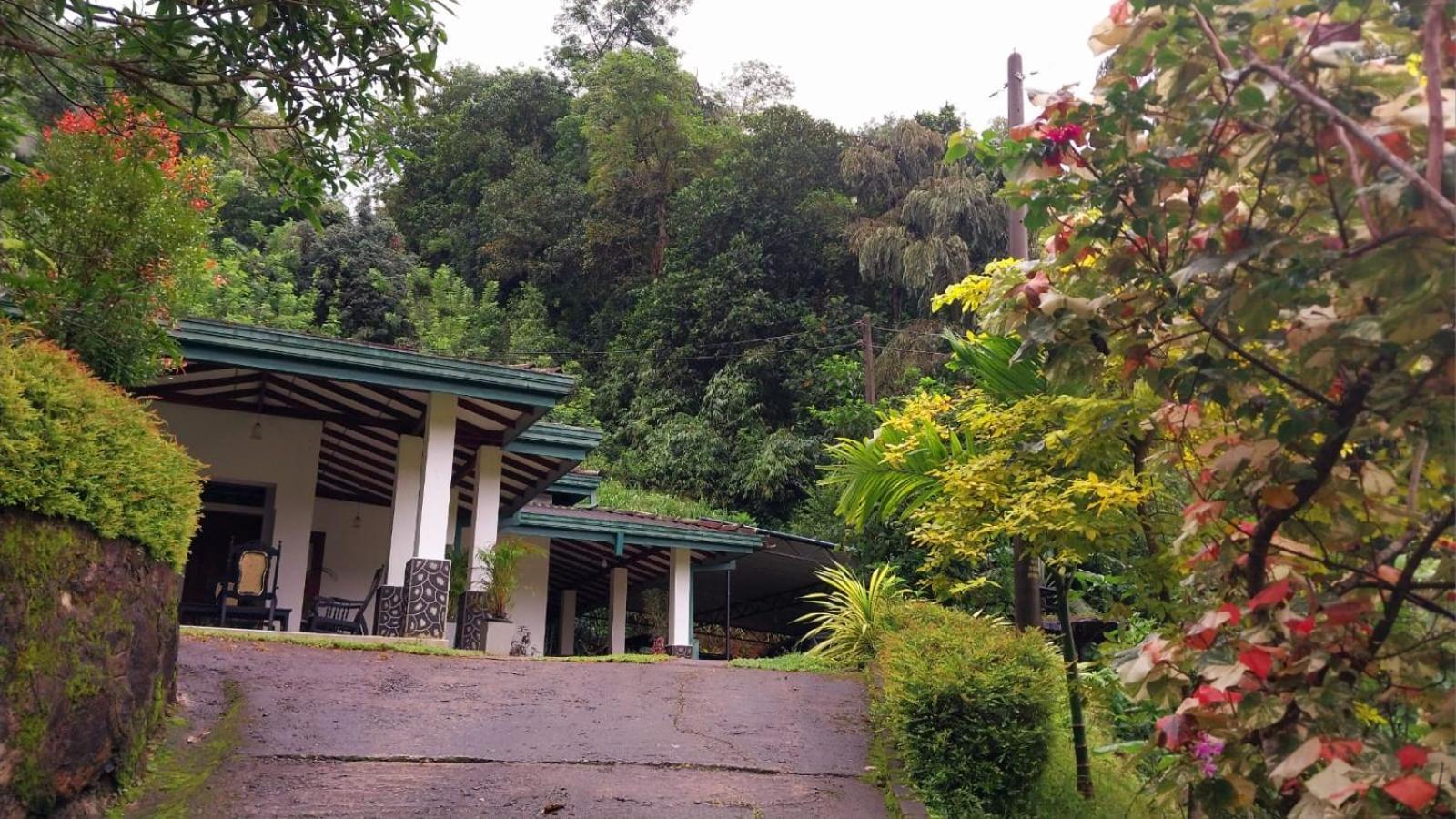 Salmanel Resort Ratnapura Exterior foto