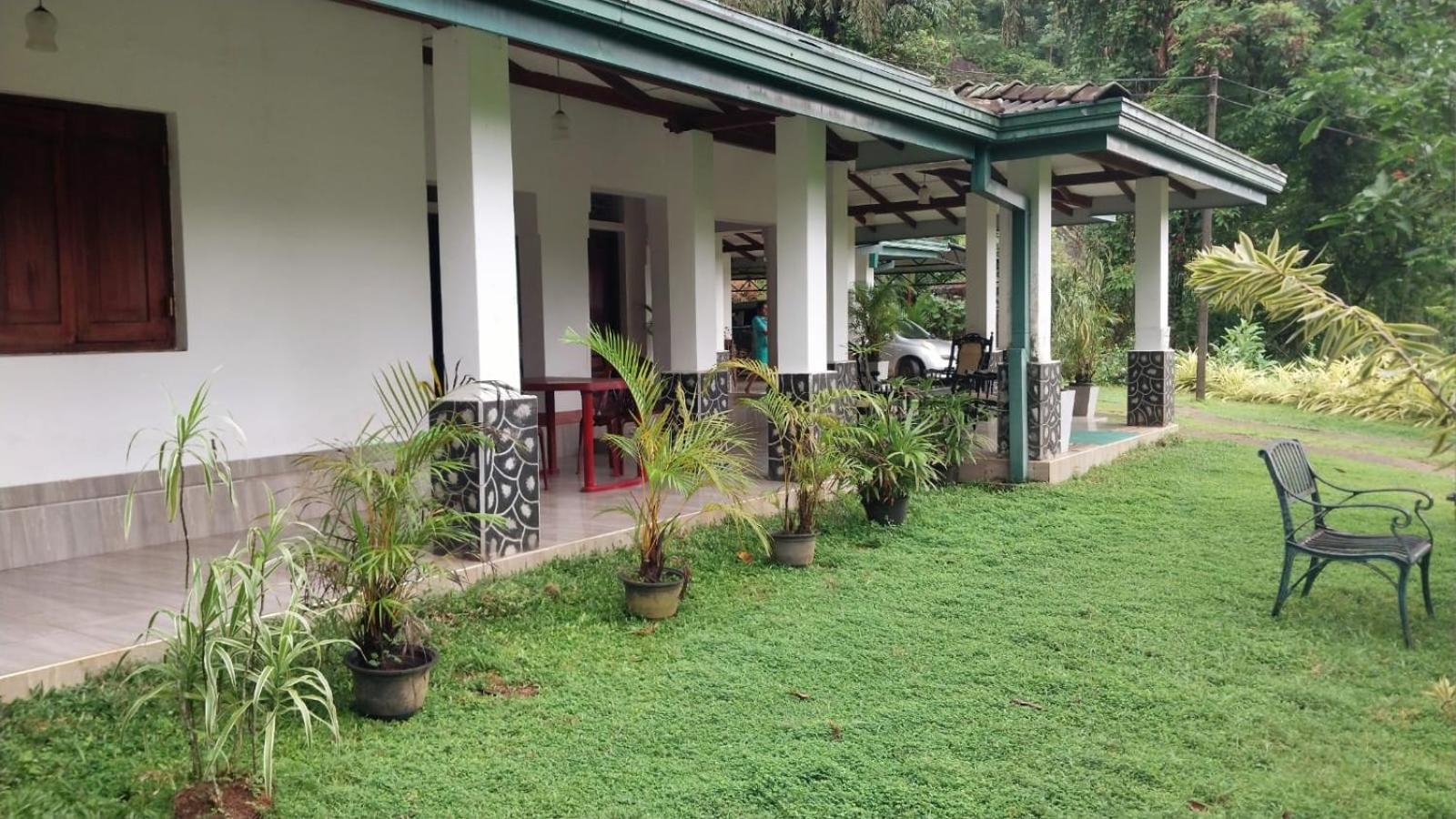 Salmanel Resort Ratnapura Exterior foto